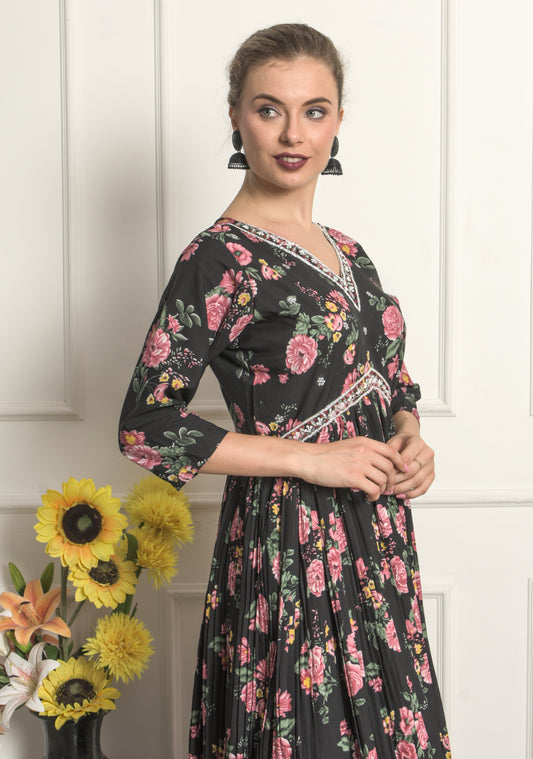 Kuberakshii -Black Georgette Floral Printed Gown for Women! ,Ladies, Girls- Party Wear