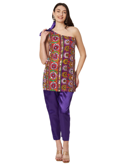 Kuberakshi-Jaipuri  style one shoulder cord set