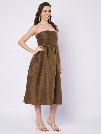 Kuberakshi Textured Strapless Midi Dress