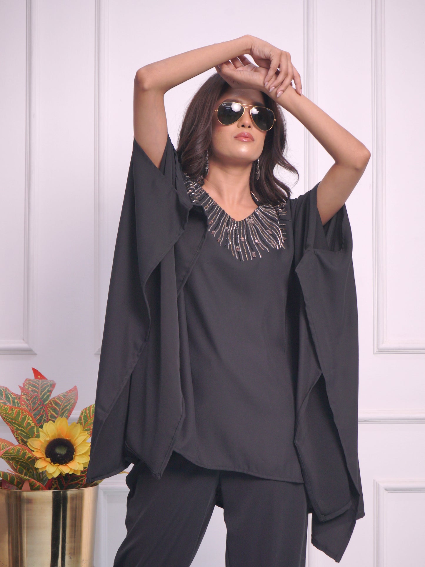 Black Party Cord Set