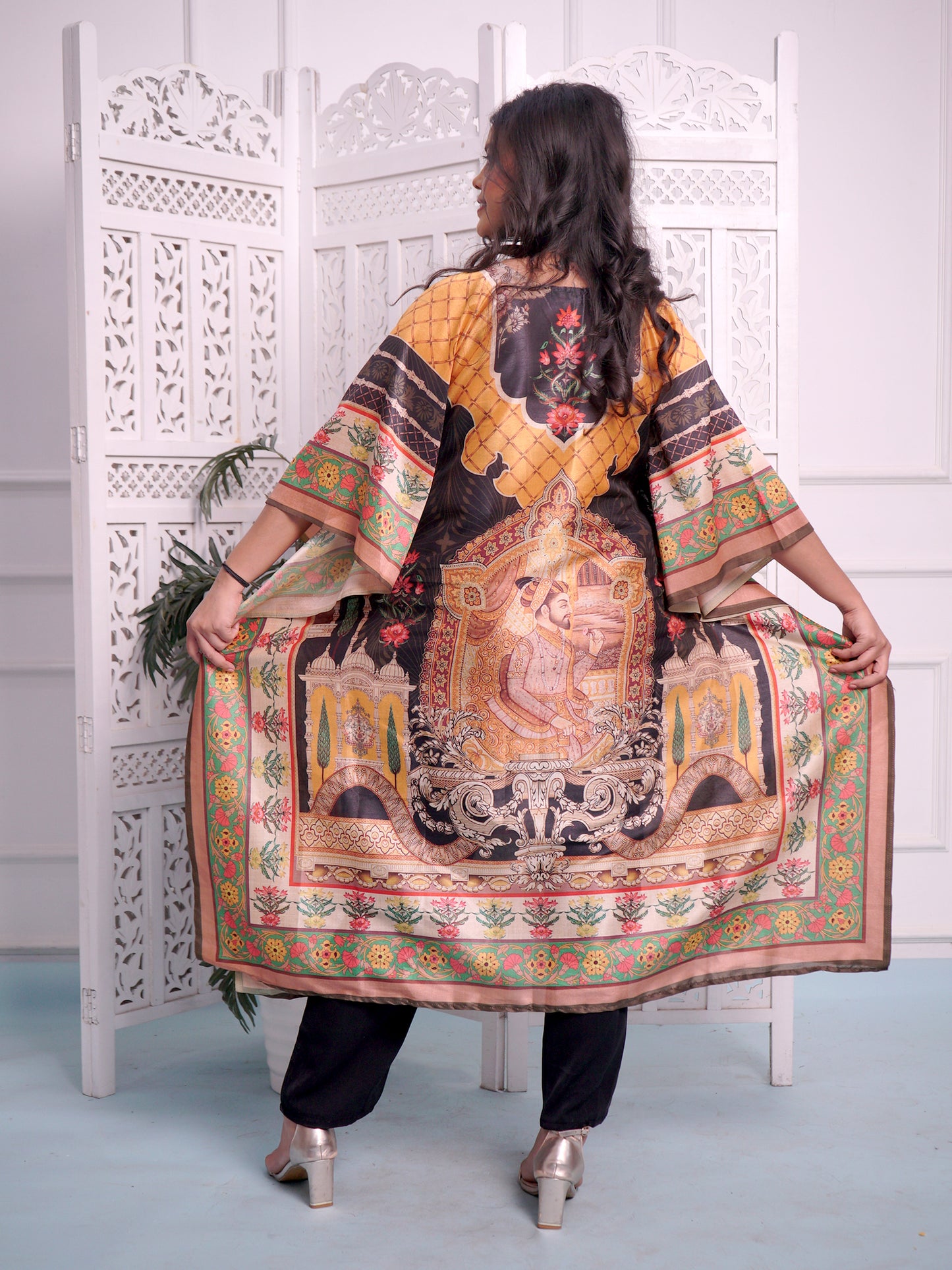 Shahjahan Mumtaz Print Kaftan