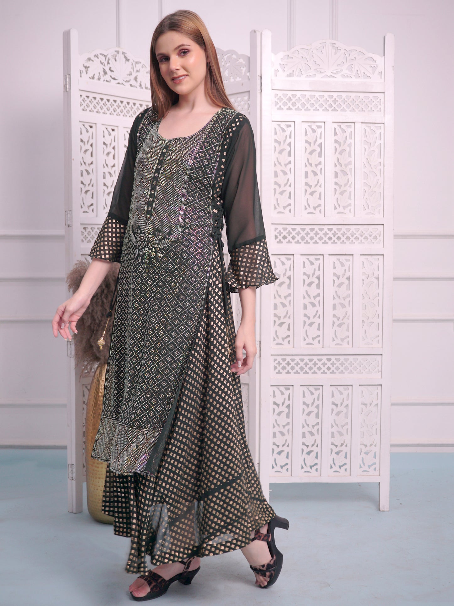 Elegant Double Layered Georgette Gown