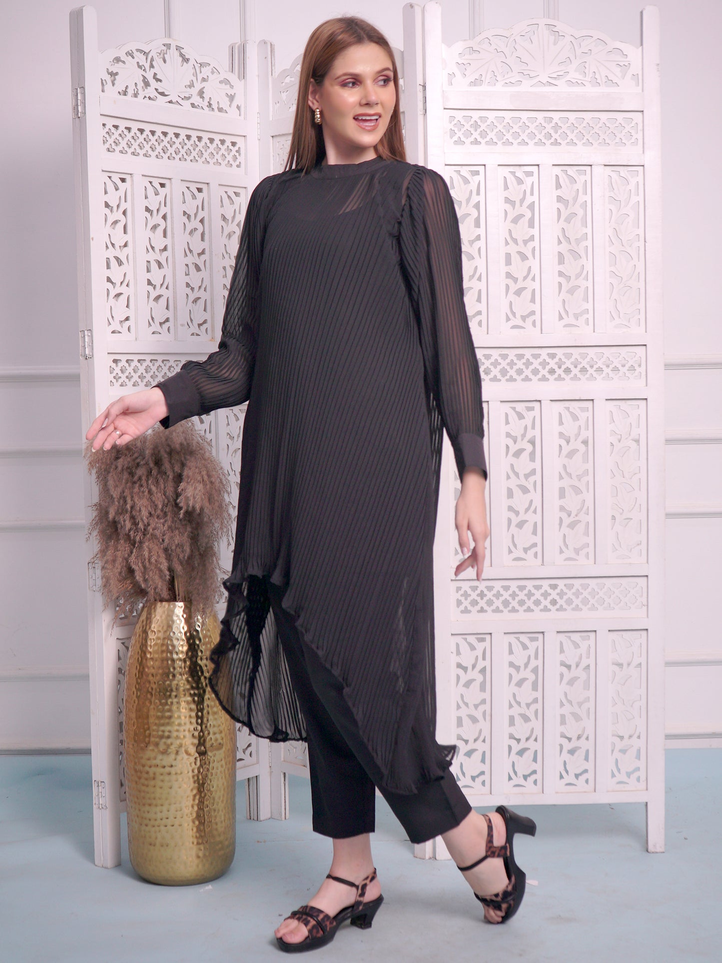 Cord set in Desirable Black colour